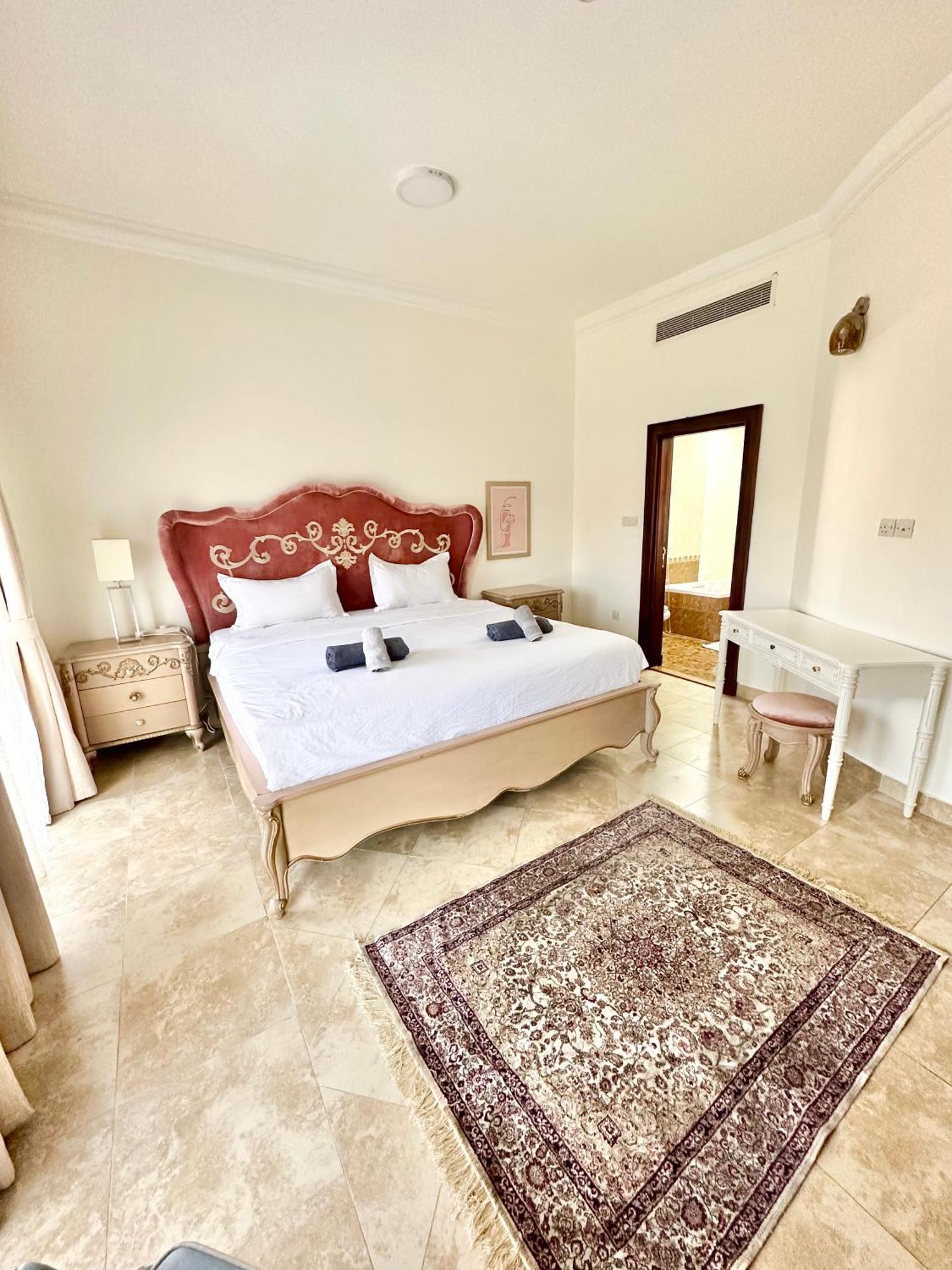 Dari Hotel Dubai Exterior photo